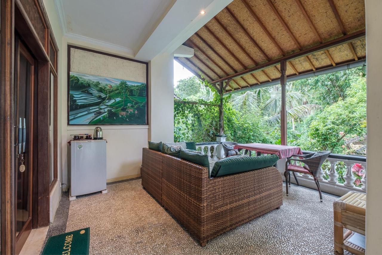 Hotel White Lotus Oasis à Ubud Extérieur photo