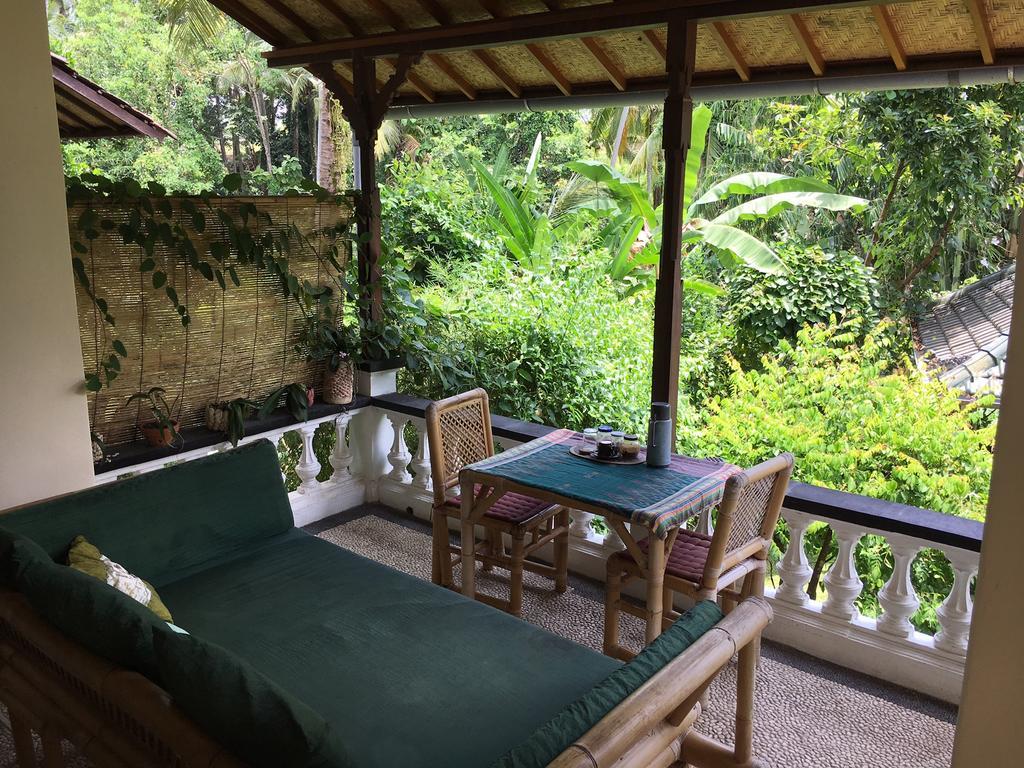 Hotel White Lotus Oasis à Ubud Extérieur photo