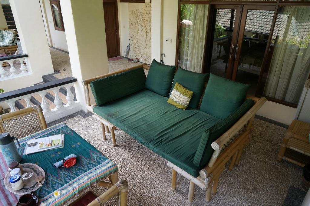 Hotel White Lotus Oasis à Ubud Extérieur photo